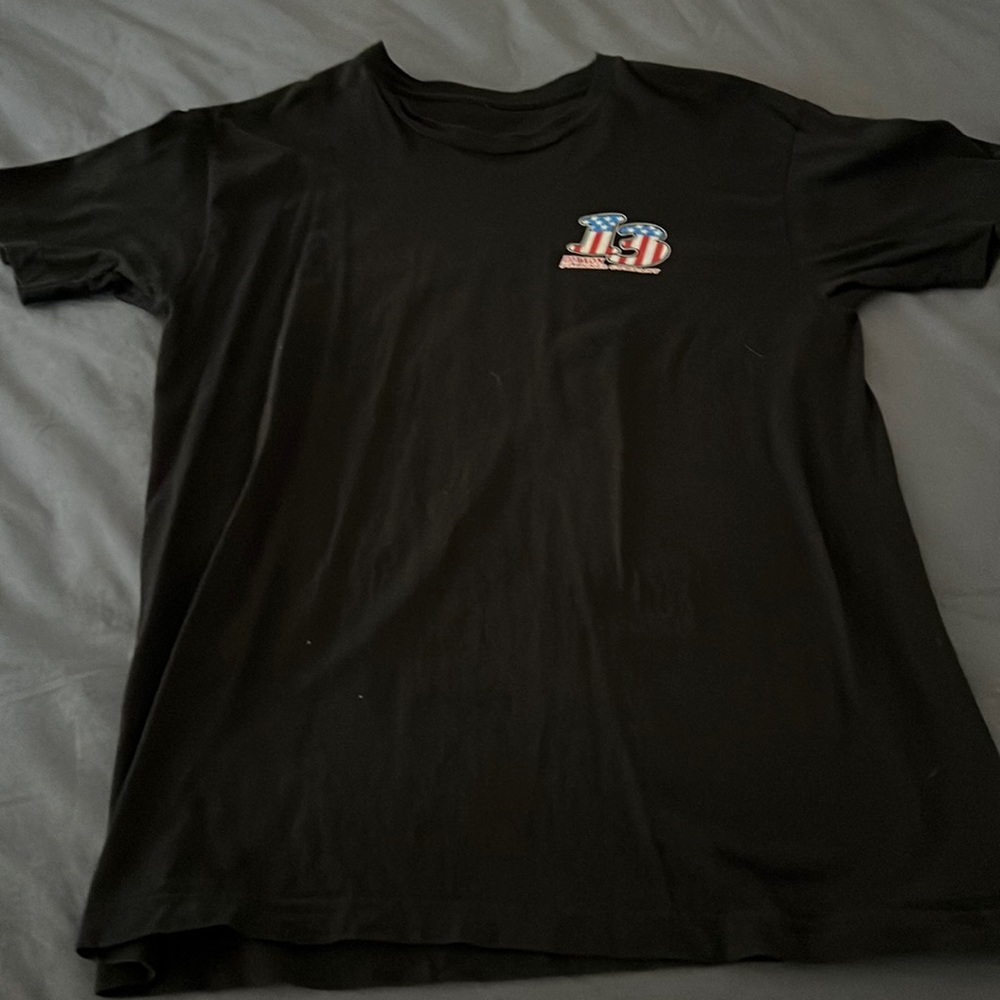 Men’s limited edition tshirt size large